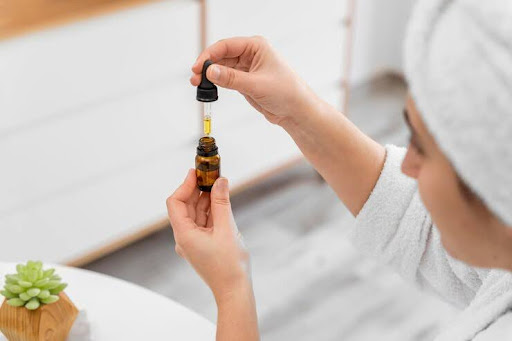 Essential Oil Benefits for Hair Growth and Scalp Health in Singapore Essential Oil Benefits for Hair Growth and Scalp Health in Singapore